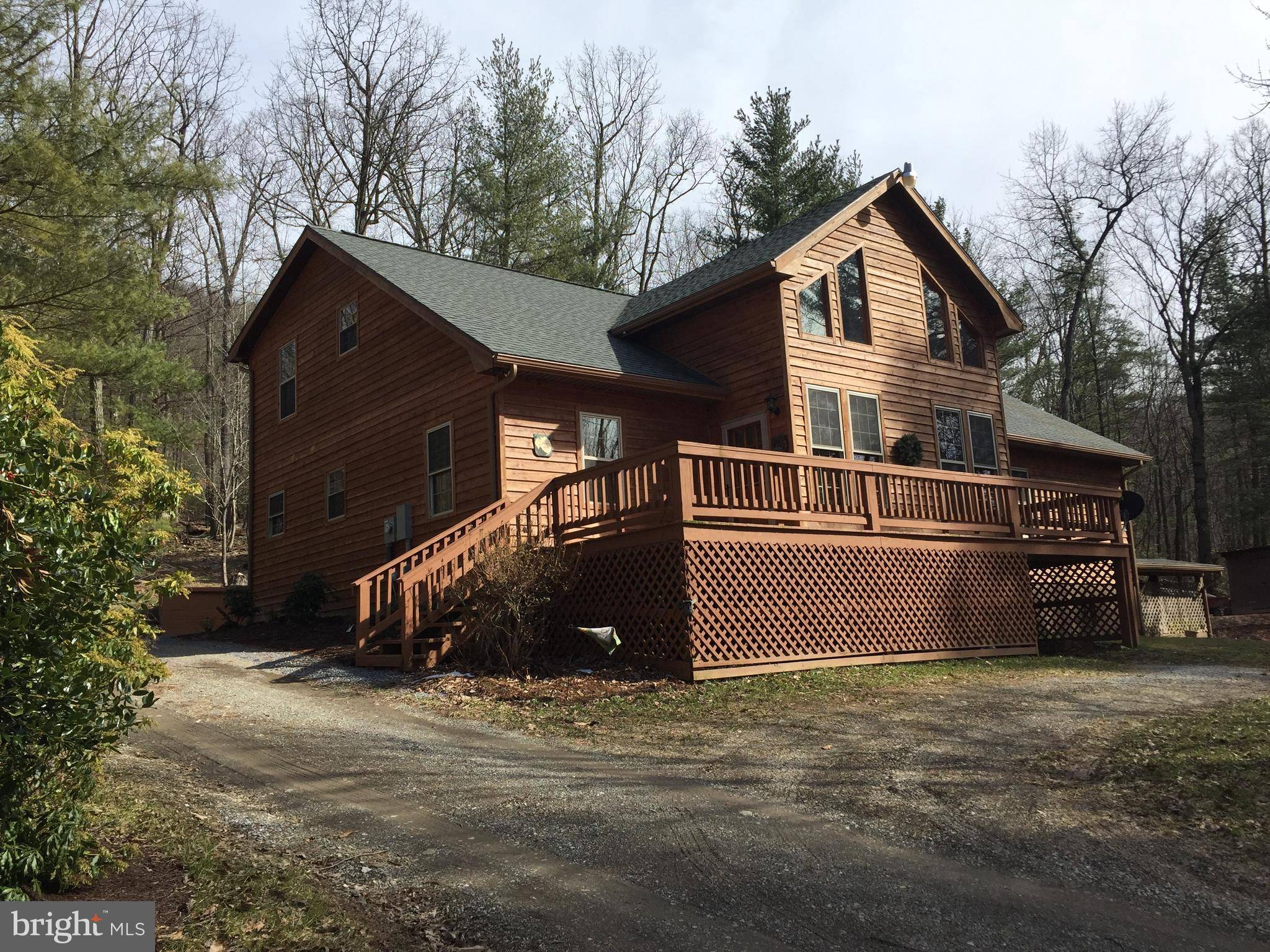 Mathias, WV 26812,738 FALCON RD