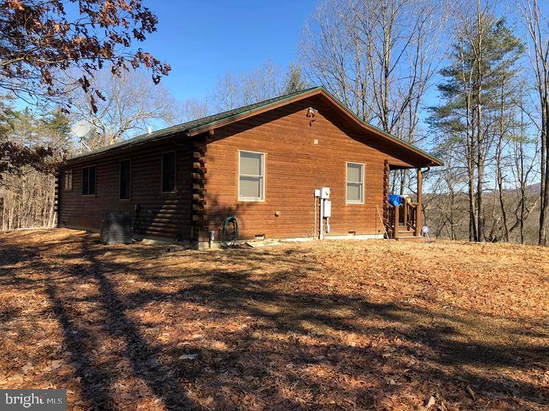 Purgitsville, WV 26852,348 BRUSH DR