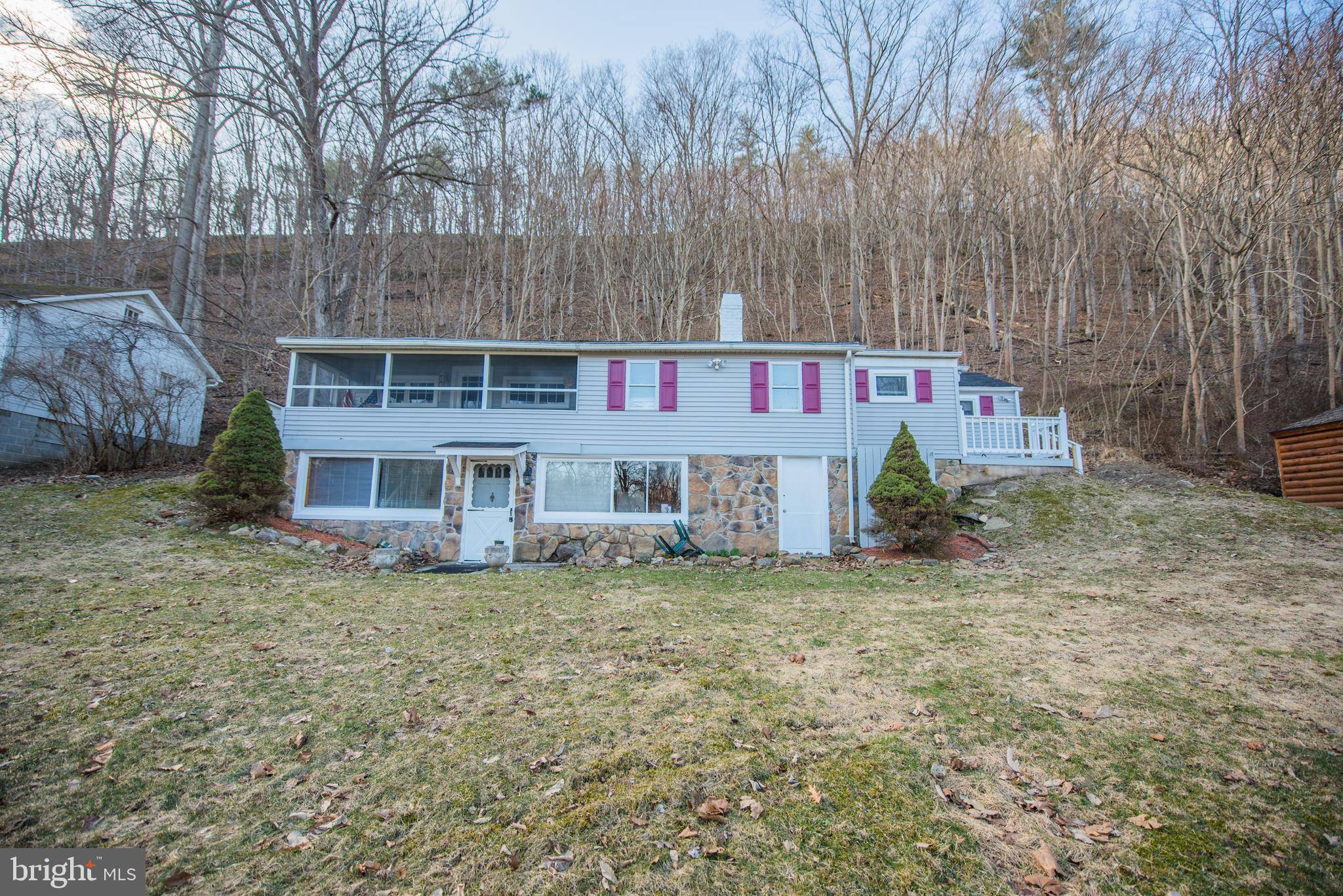 Paw Paw, WV 25434,48 JADE COURT