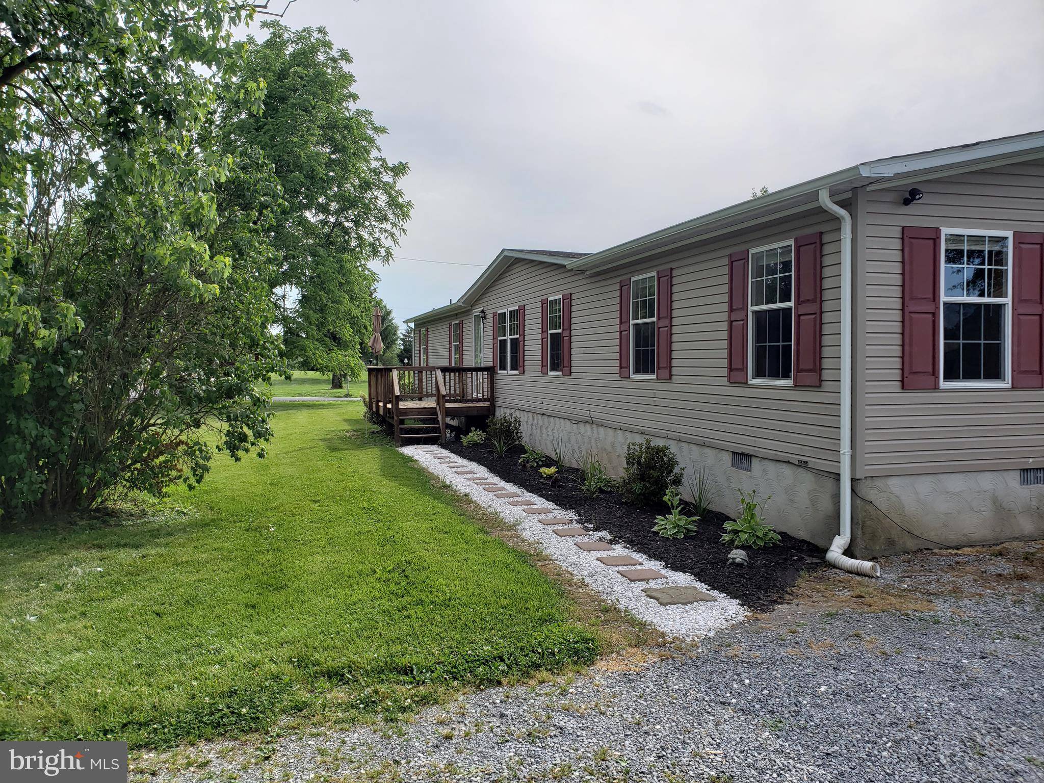 Kearneysville, WV 25430,8601 LEETOWN RD