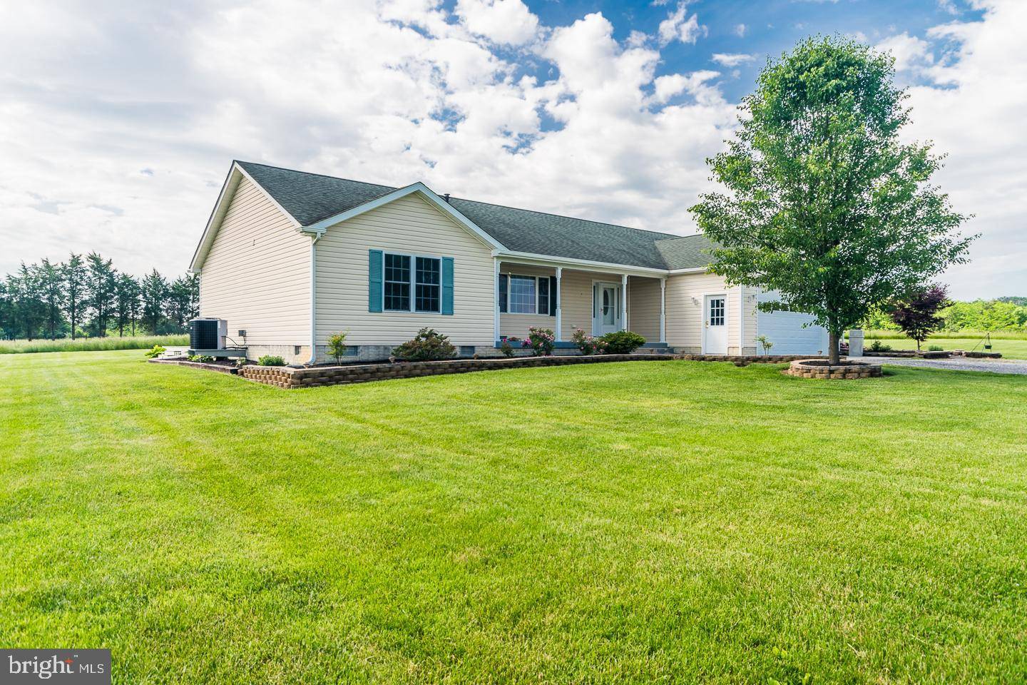 Kearneysville, WV 25430,72 HINTON RIDGE