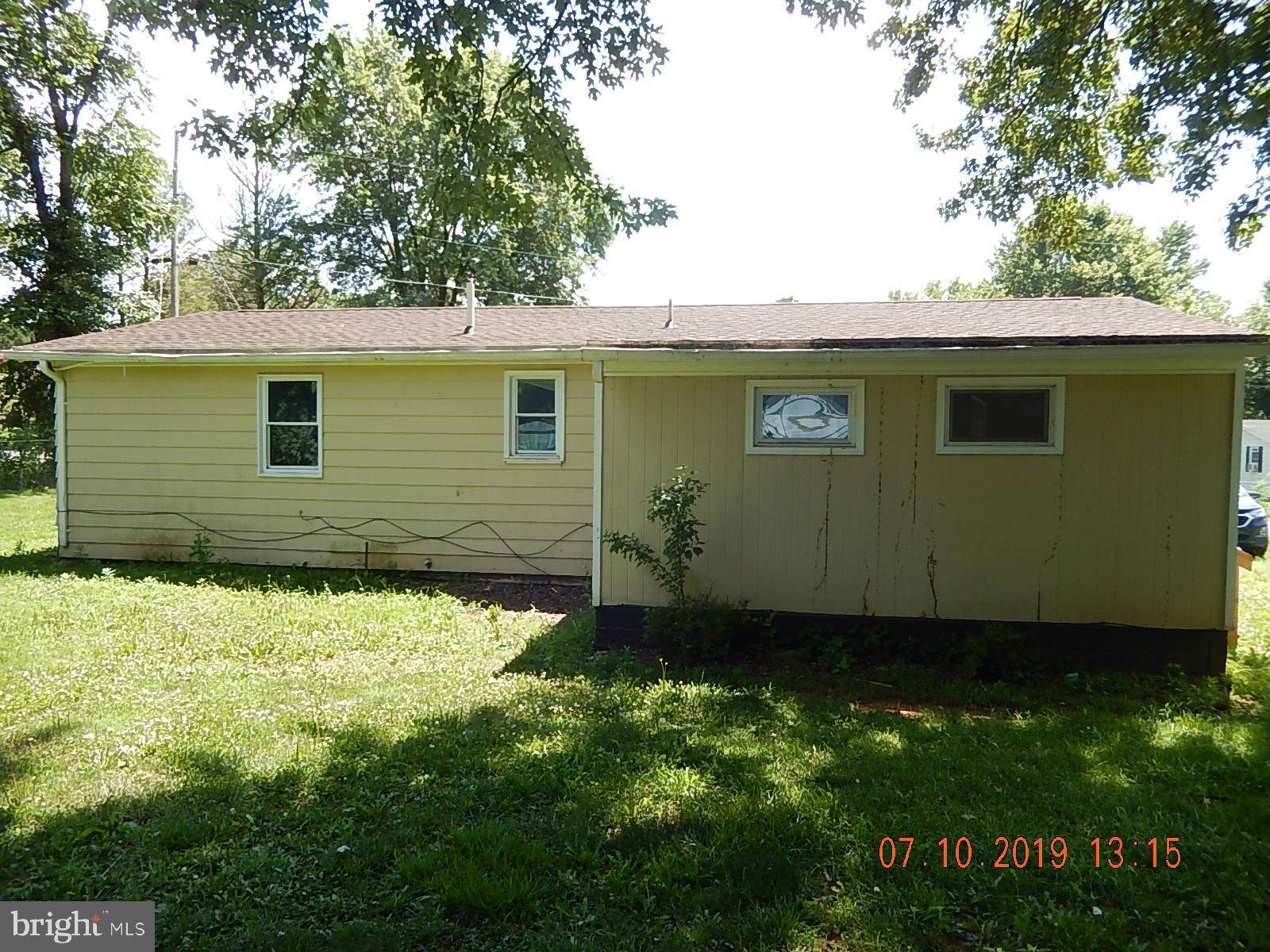 Kearneysville, WV 25430,31 LEATHER