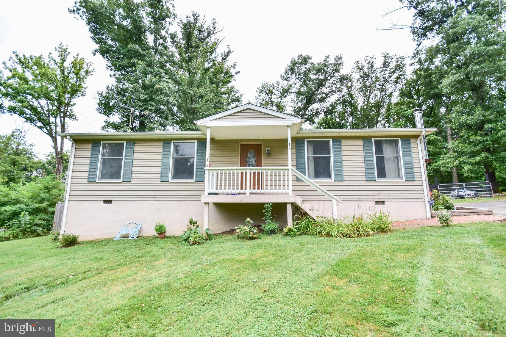 Harpers Ferry, WV 25425,13 PHEASANT CT