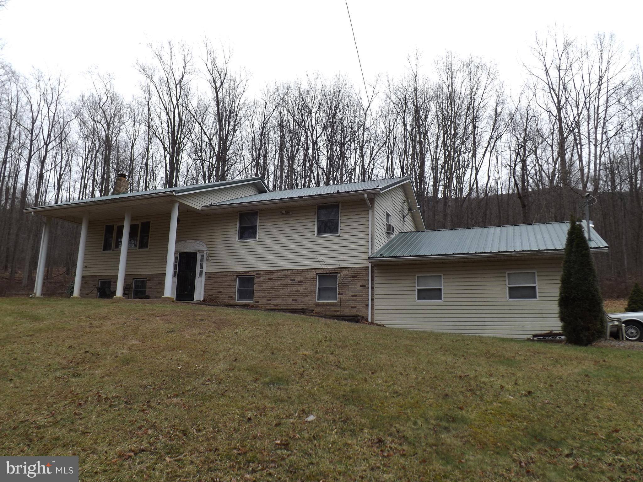 New Creek, WV 26743,8194 LAURELDALE RD