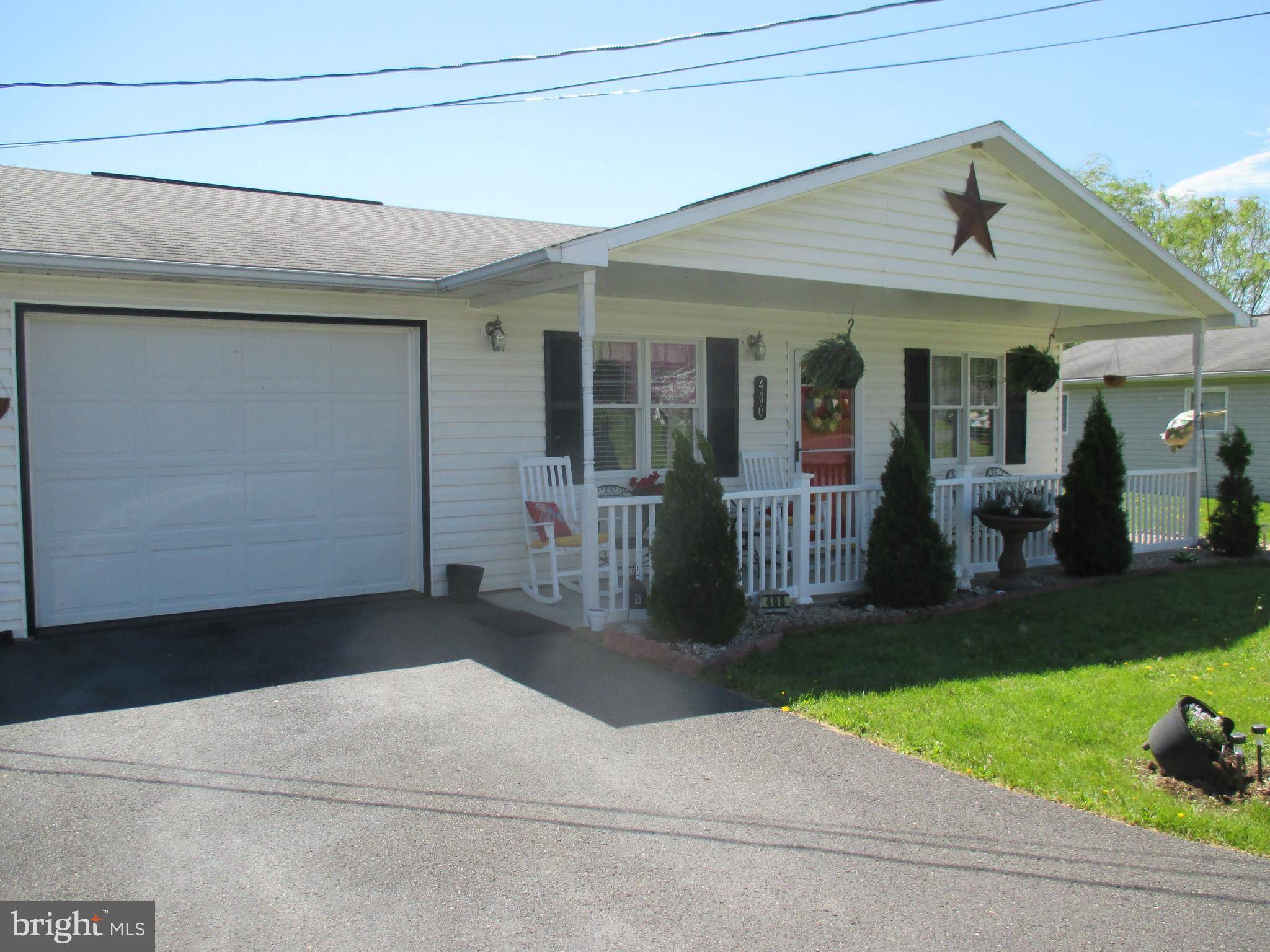 Keyser, WV 26726,400 BOBWHITE DR