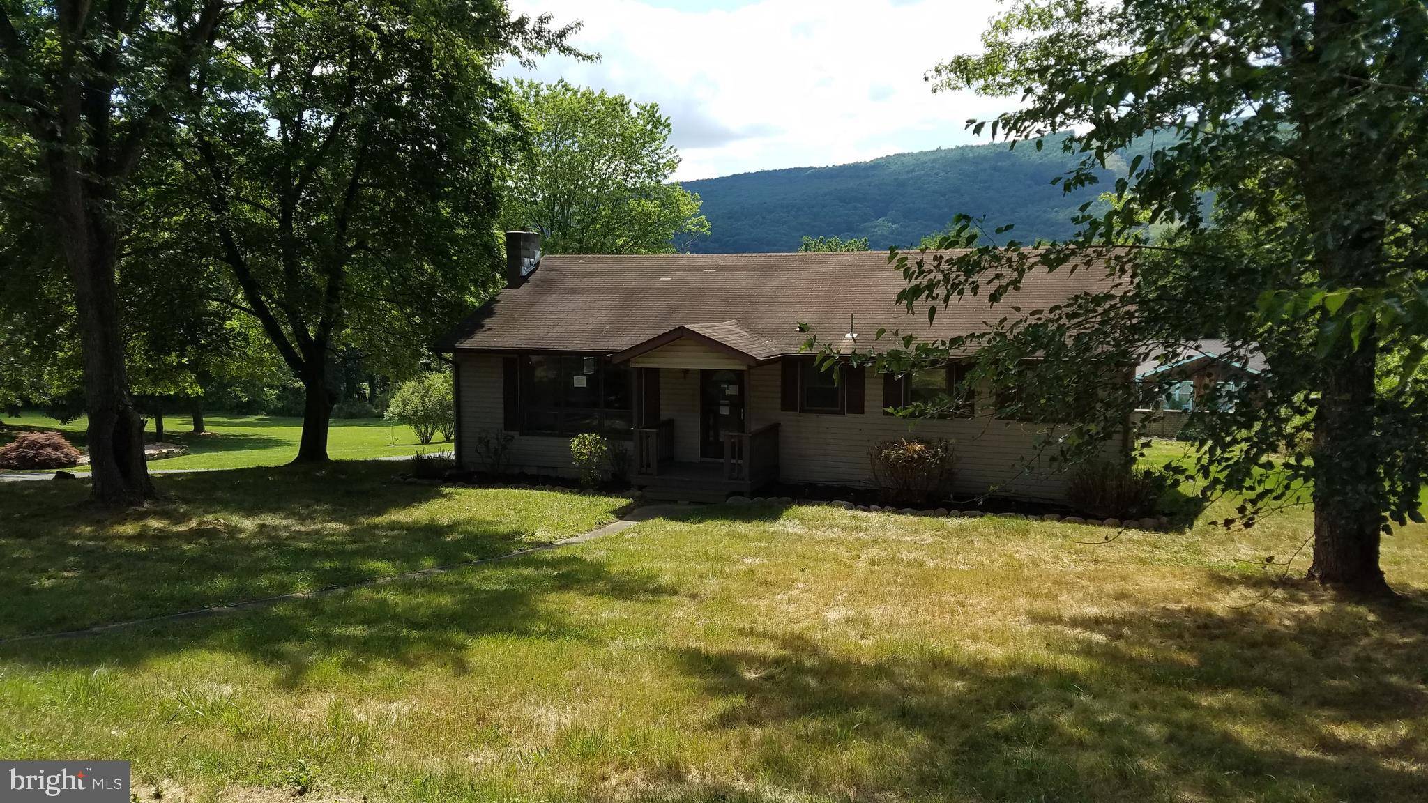 Ridgeley, WV 26753,16 LANSDOWNE ST