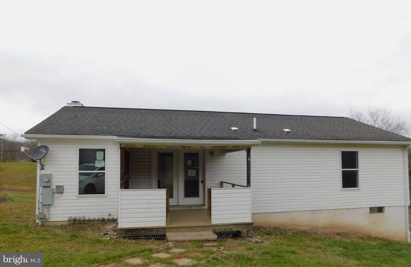 Keyser, WV 26726,61 PUTNAM DR