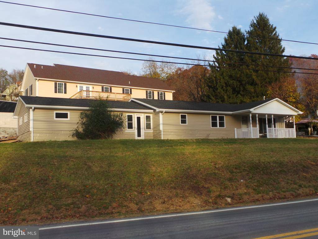 Berkeley Springs, WV 25411,267 EWING ST