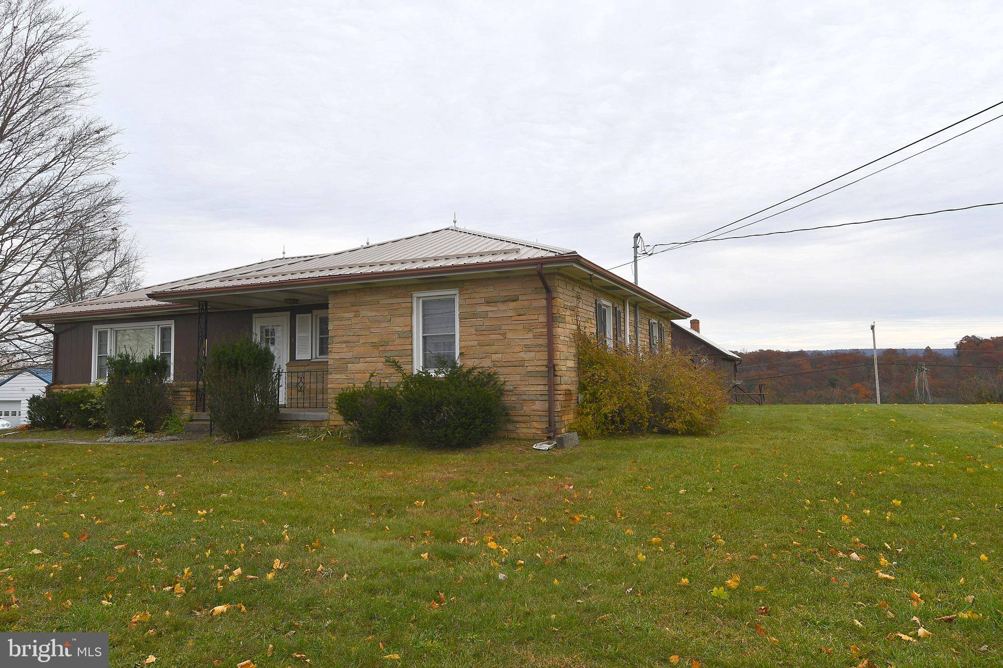 Berkeley Springs, WV 25411,528 FAIRVIEW DR