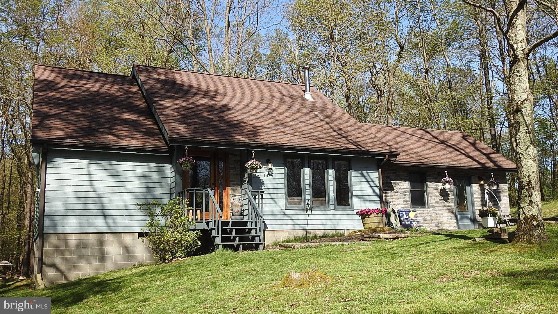 Terra Alta, WV 26764,1824 E ALPINE DR