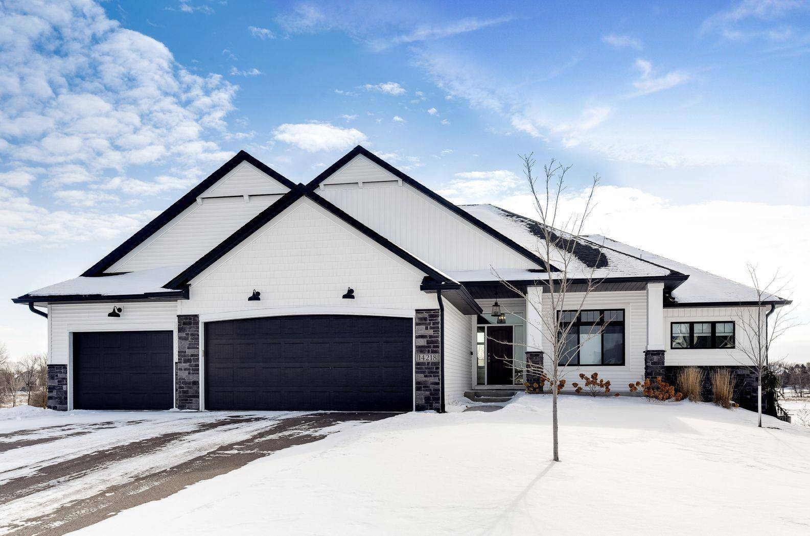 Andover, MN 55304,14218 Holly ST NW