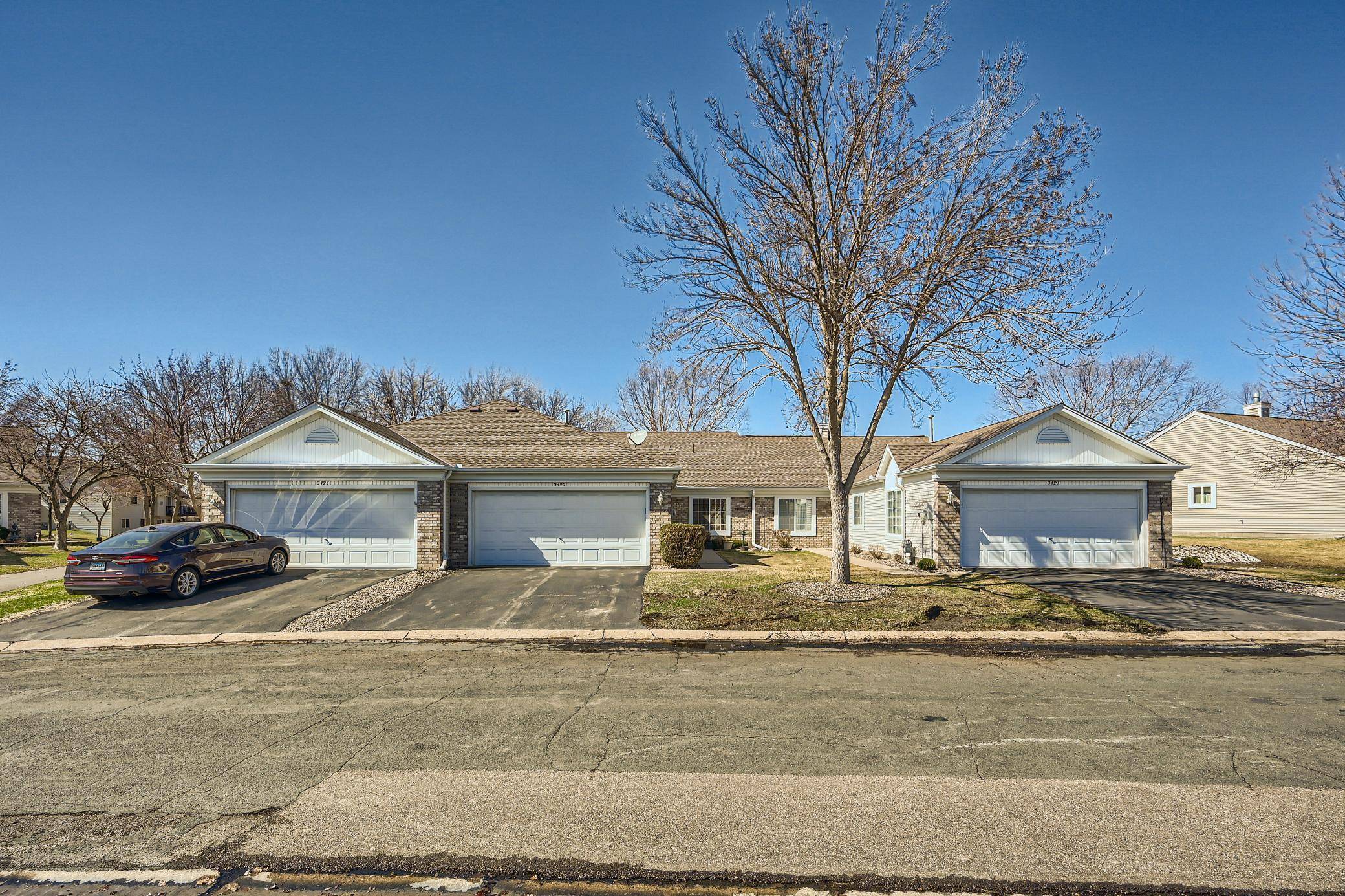 Champlin, MN 55316,9427 Prairieview TRL N