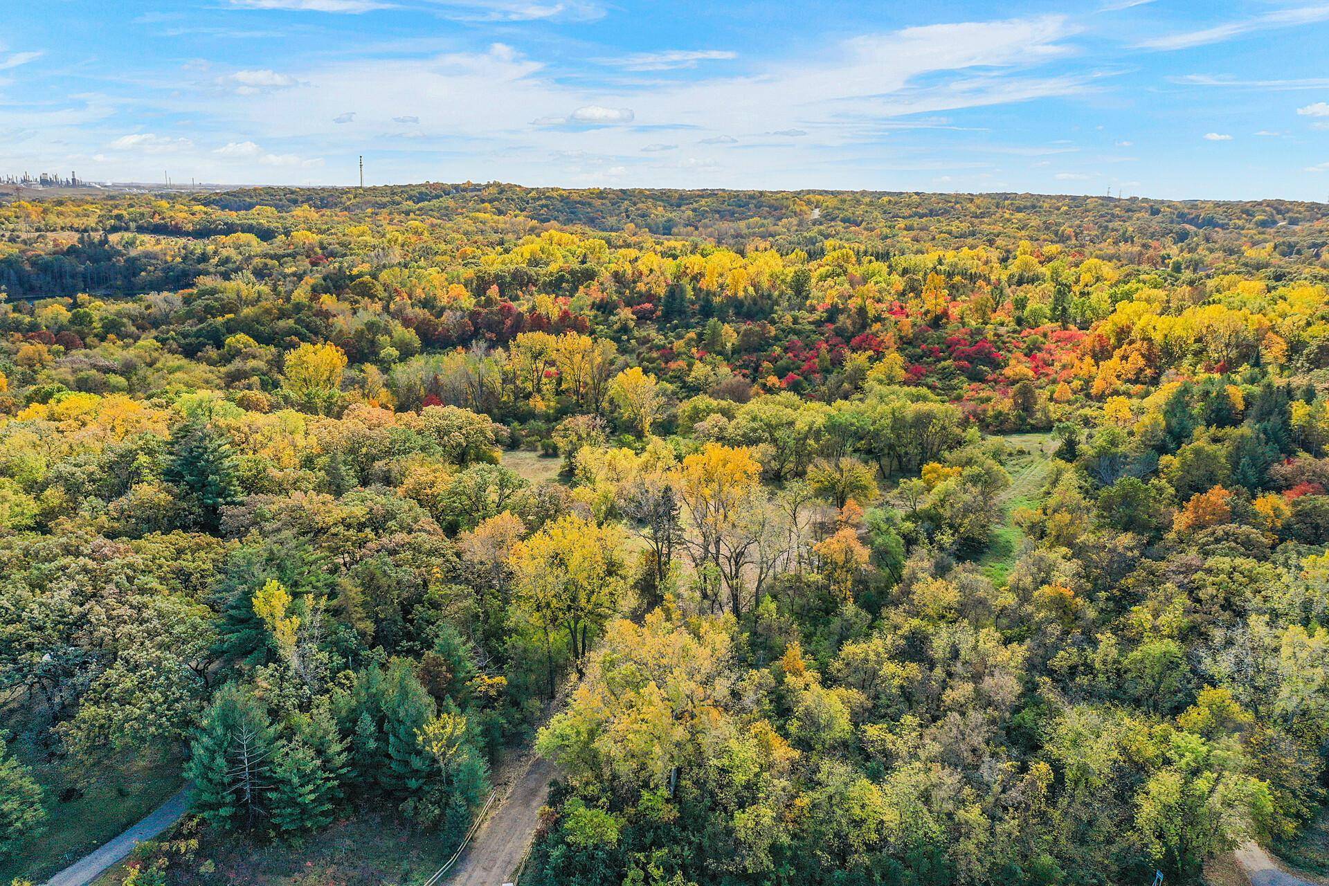 Inver Grove Heights, MN 55077,XXXX Robert TRL