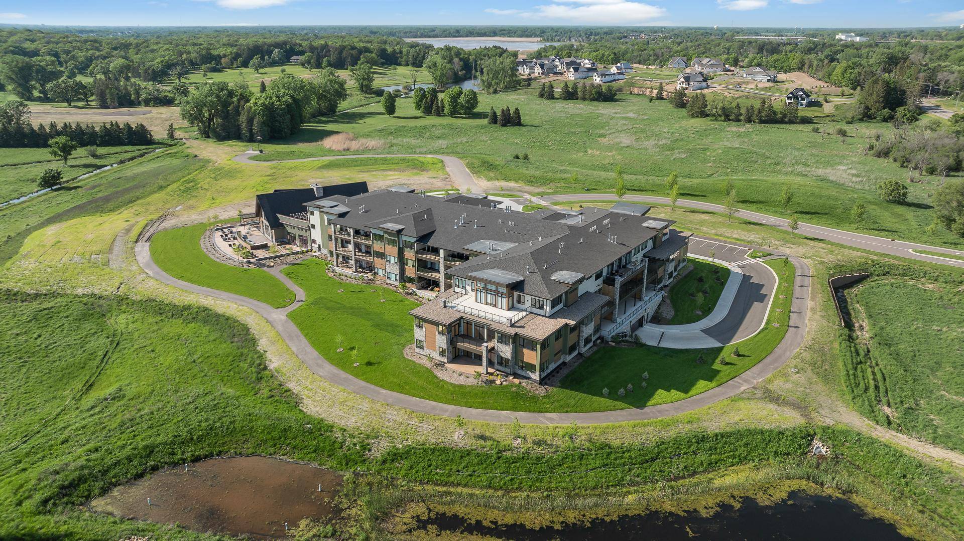 Saint Paul, MN 55127,1 Hill Farm RD