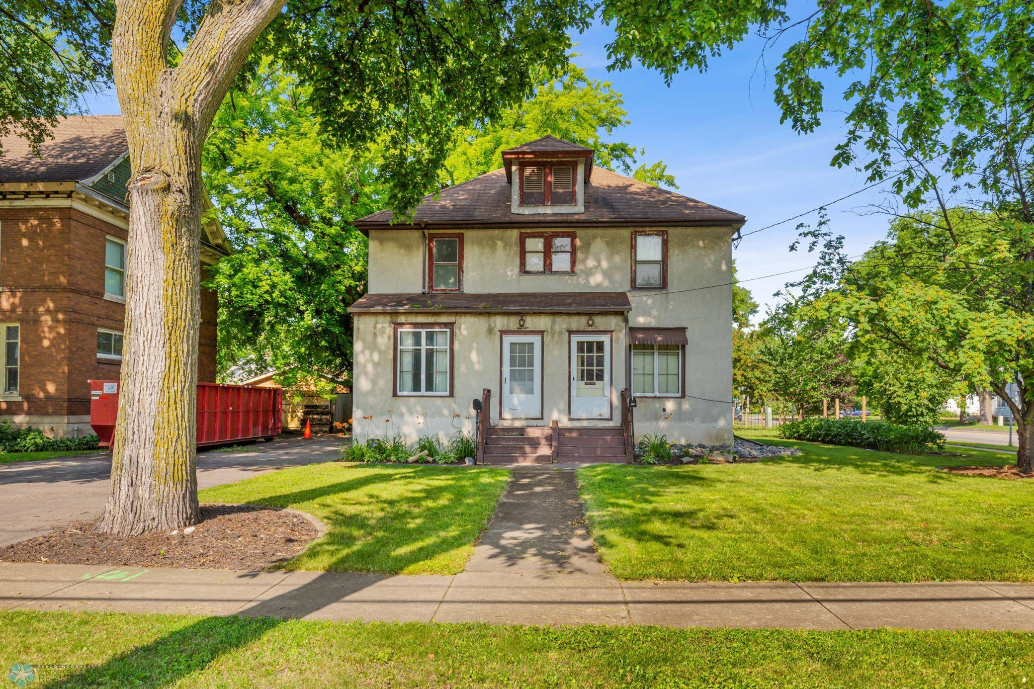 Fargo, ND 58102,1142-1144 Broadway N