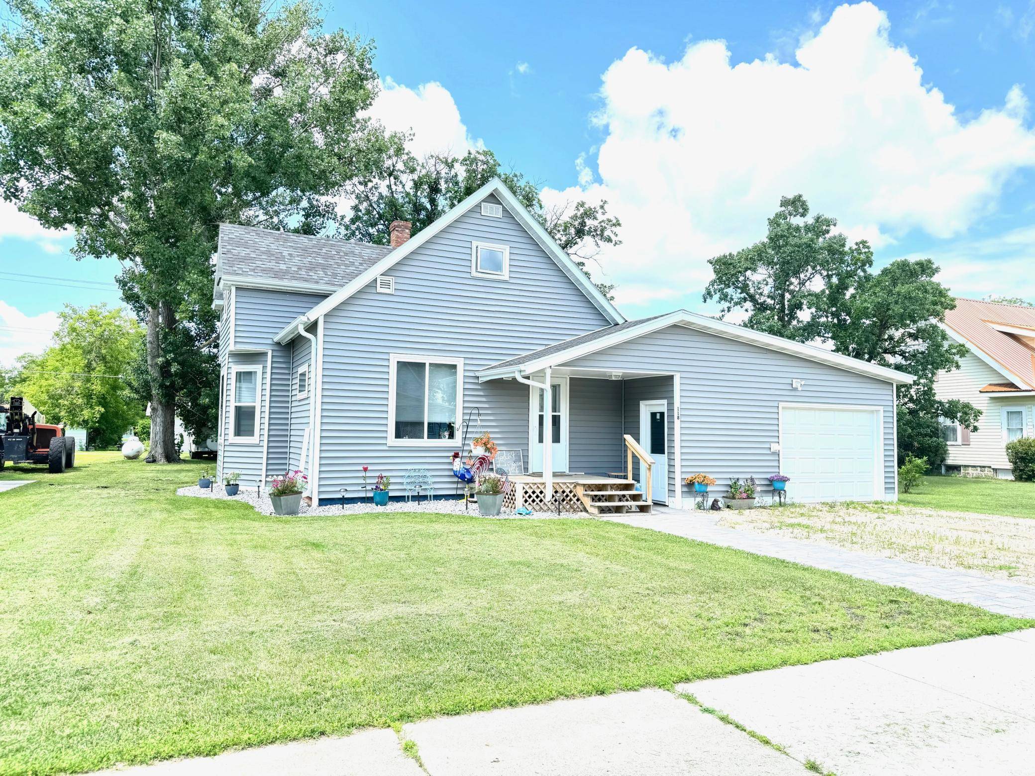 Greenbush, MN 56726,118 4th ST S