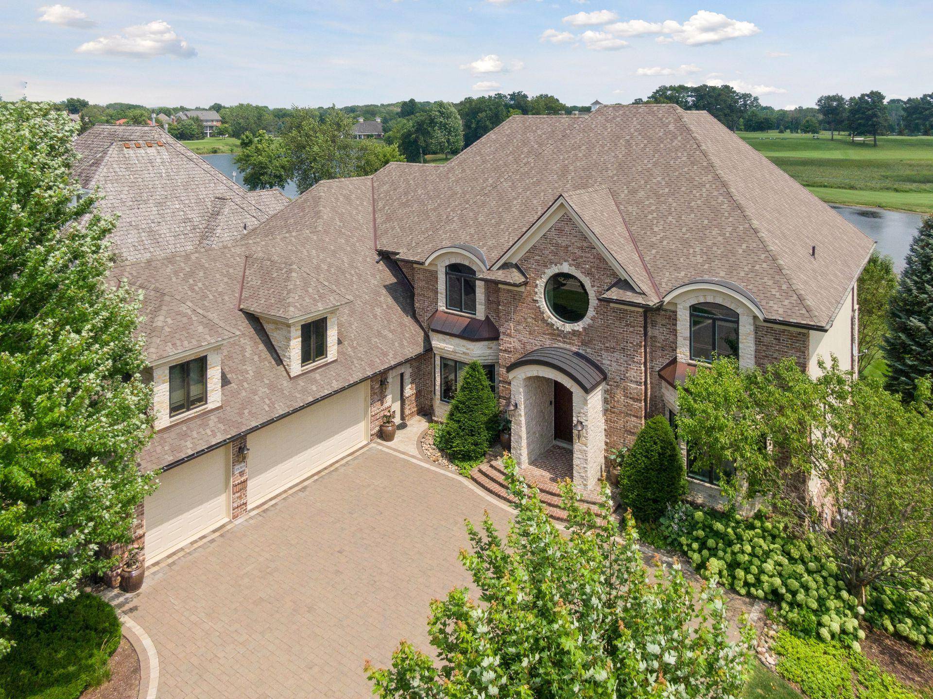 Eden Prairie, MN 55347,18369 Nicklaus WAY