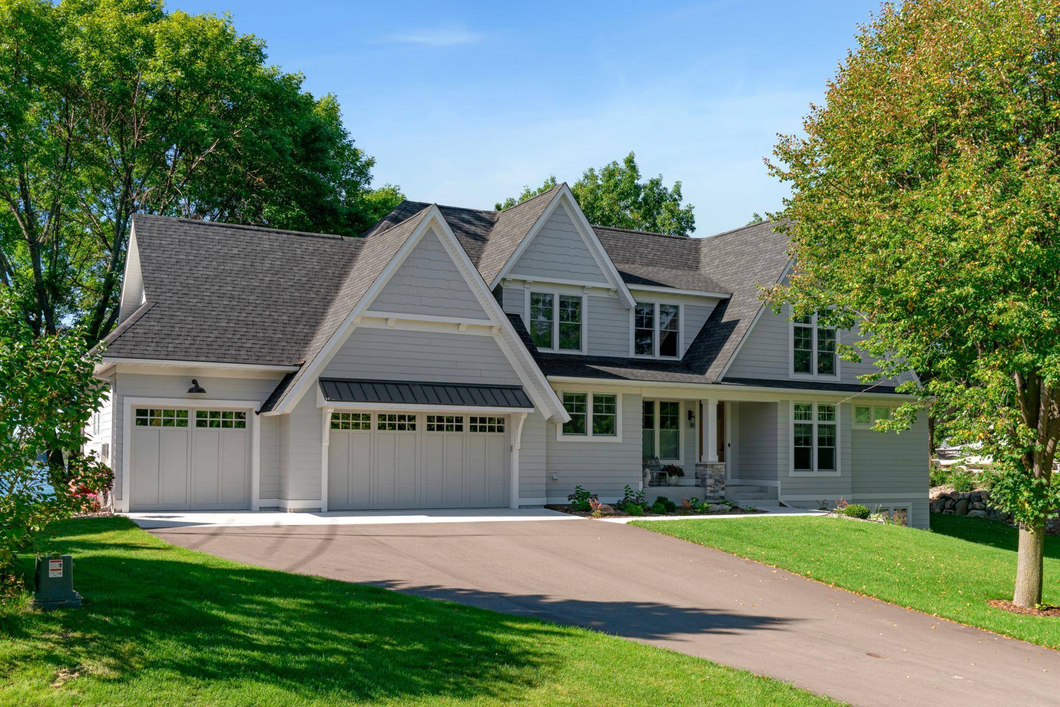 Saint Paul, MN 55118,195x Glenhill RD