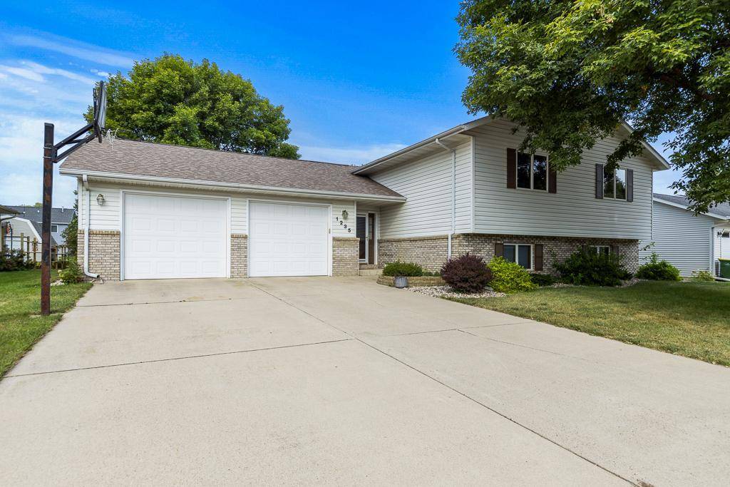 Marshall, MN 56258,1235 Patricia CT