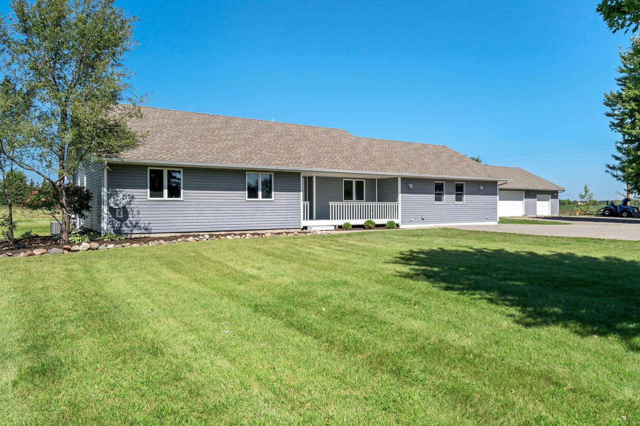 New Richmond, WI 54017,1122 County Road G