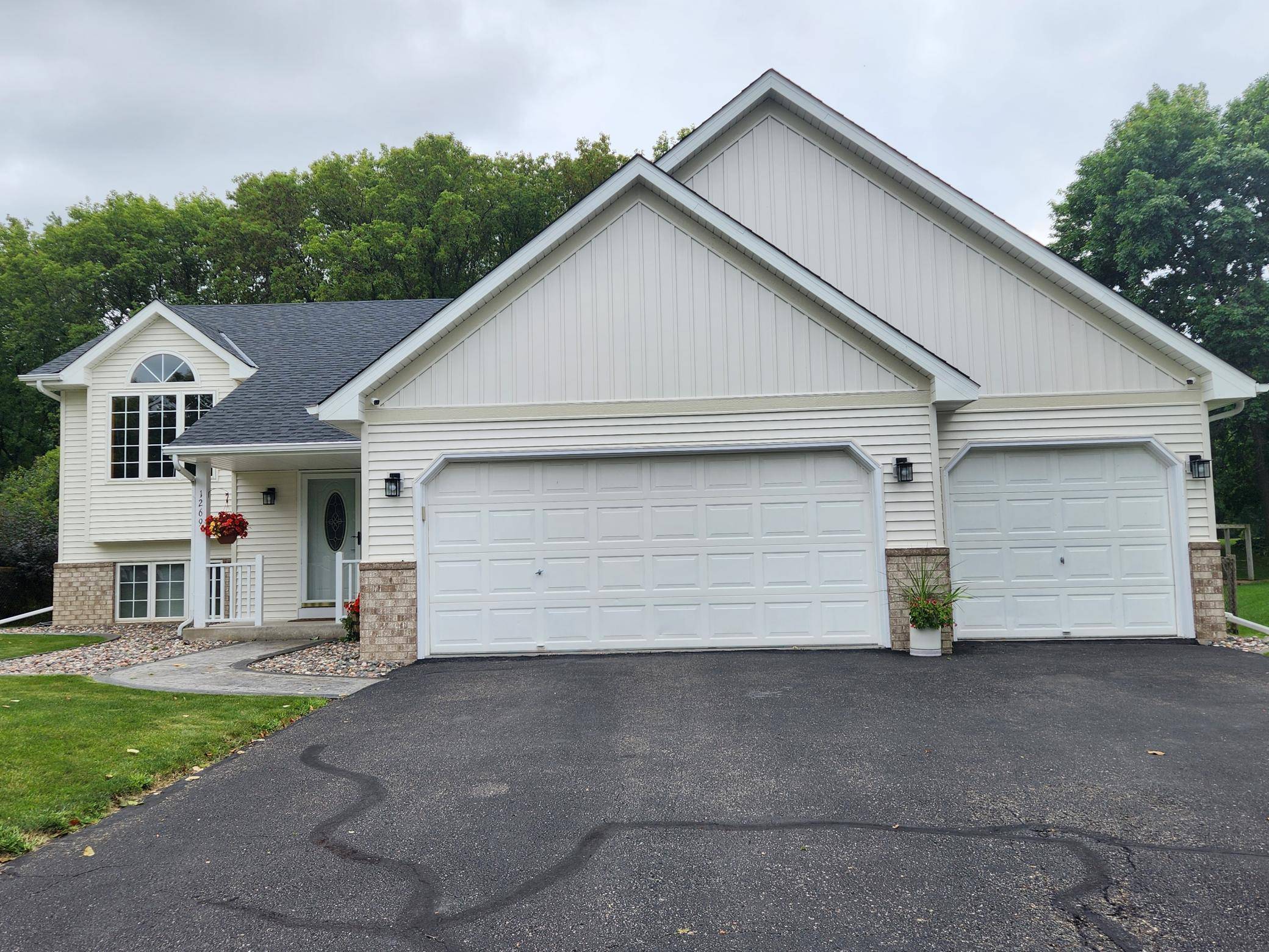 Delano, MN 55328,1269 Marvin CT