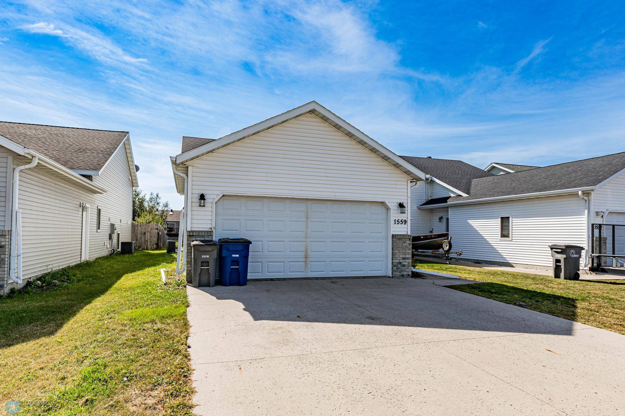 Moorhead, MN 56560,1559 34th AVE S