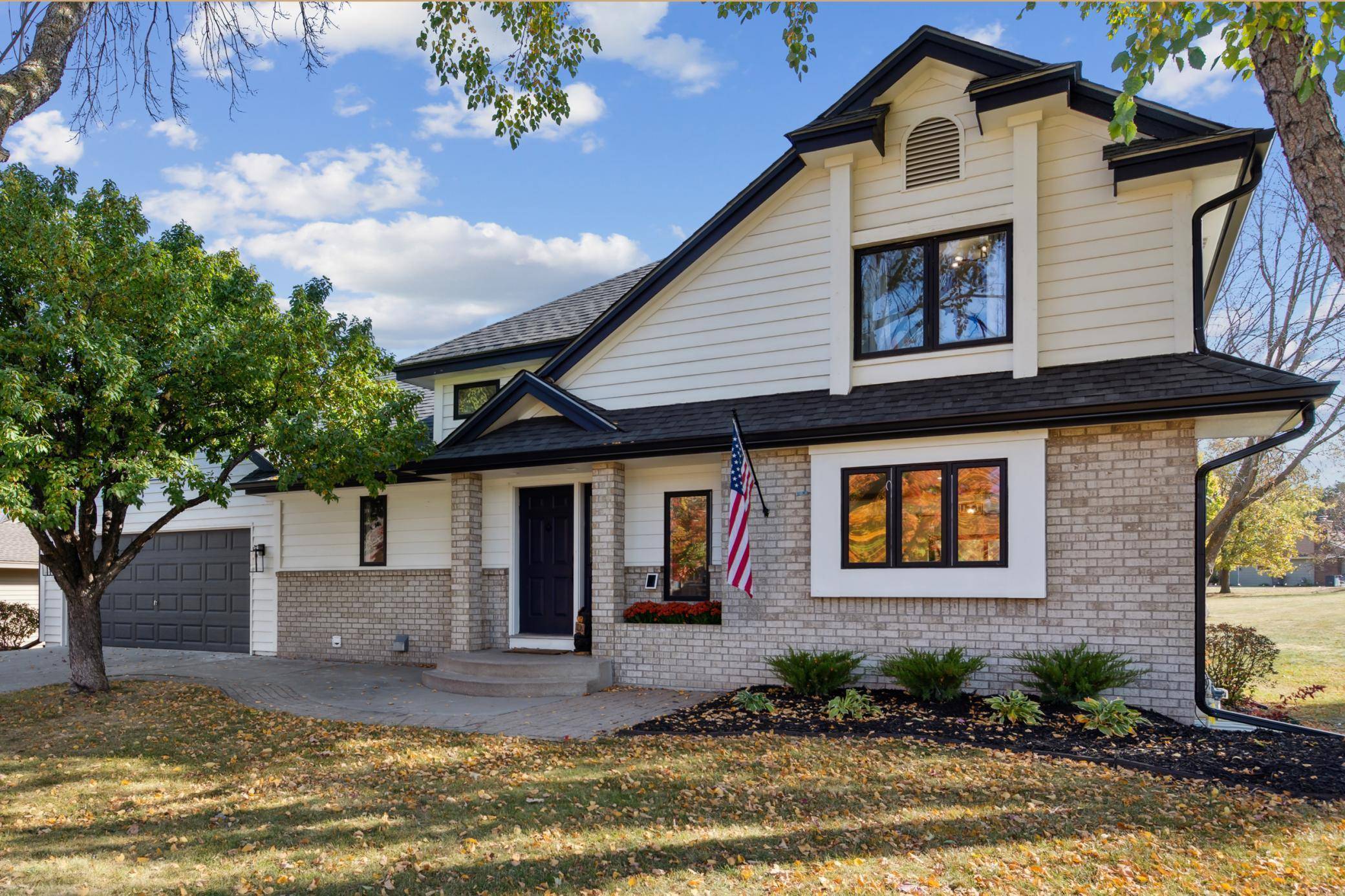 Chaska, MN 55318,384 Highwood Drive CIR