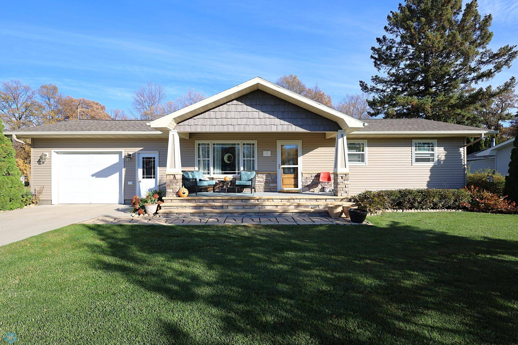 Alvarado, MN 56710,520 Bend LN