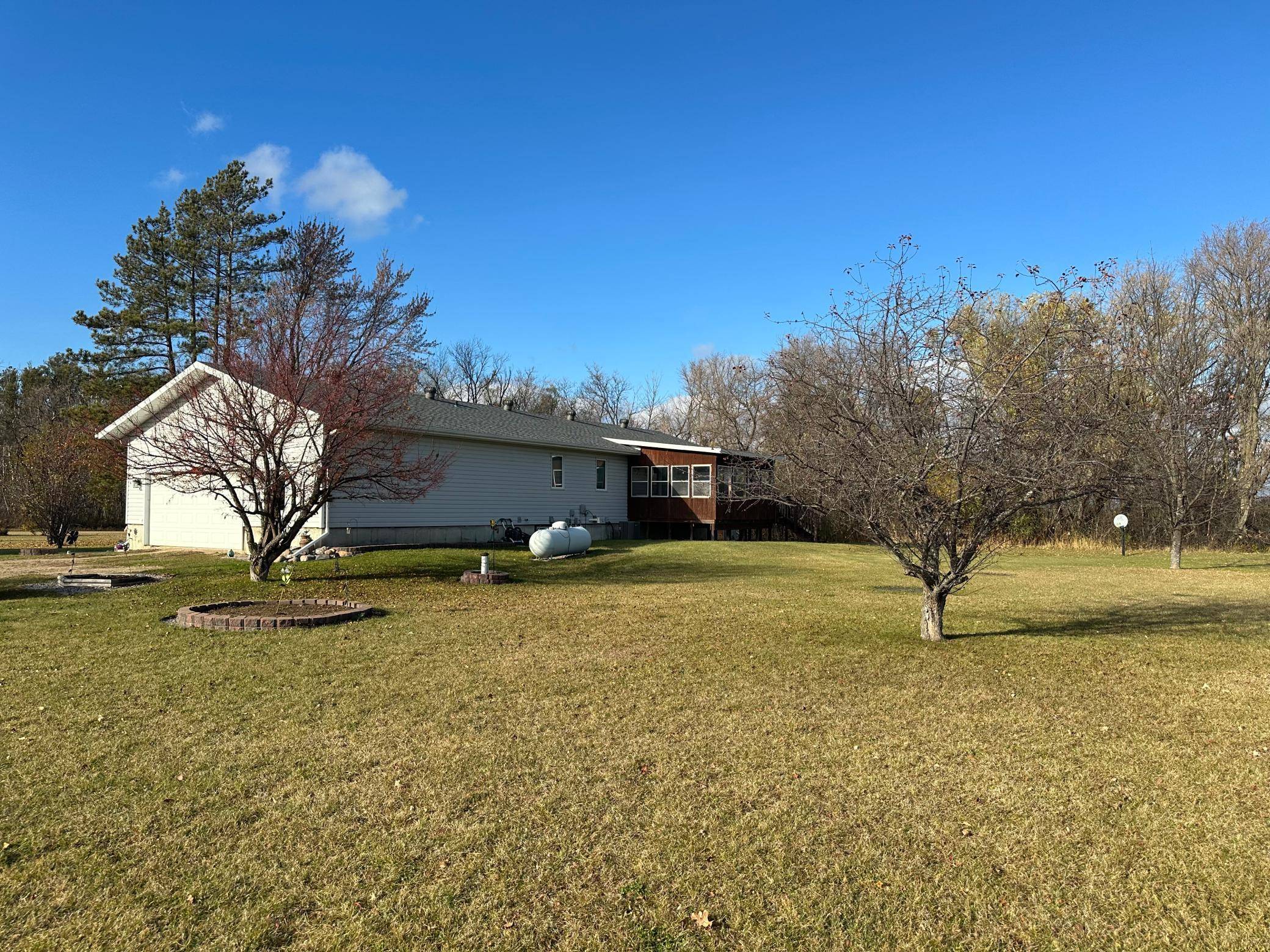 Warroad, MN 56763,30468 600th AVE