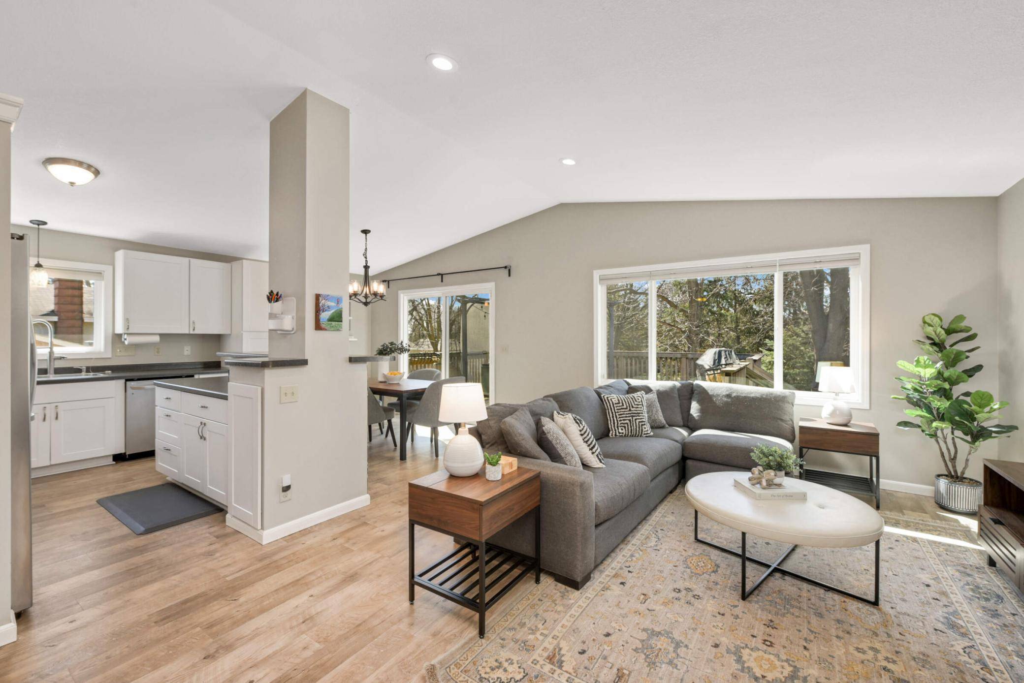 Saint Paul, MN 55113,3075 Mount Ridge RD