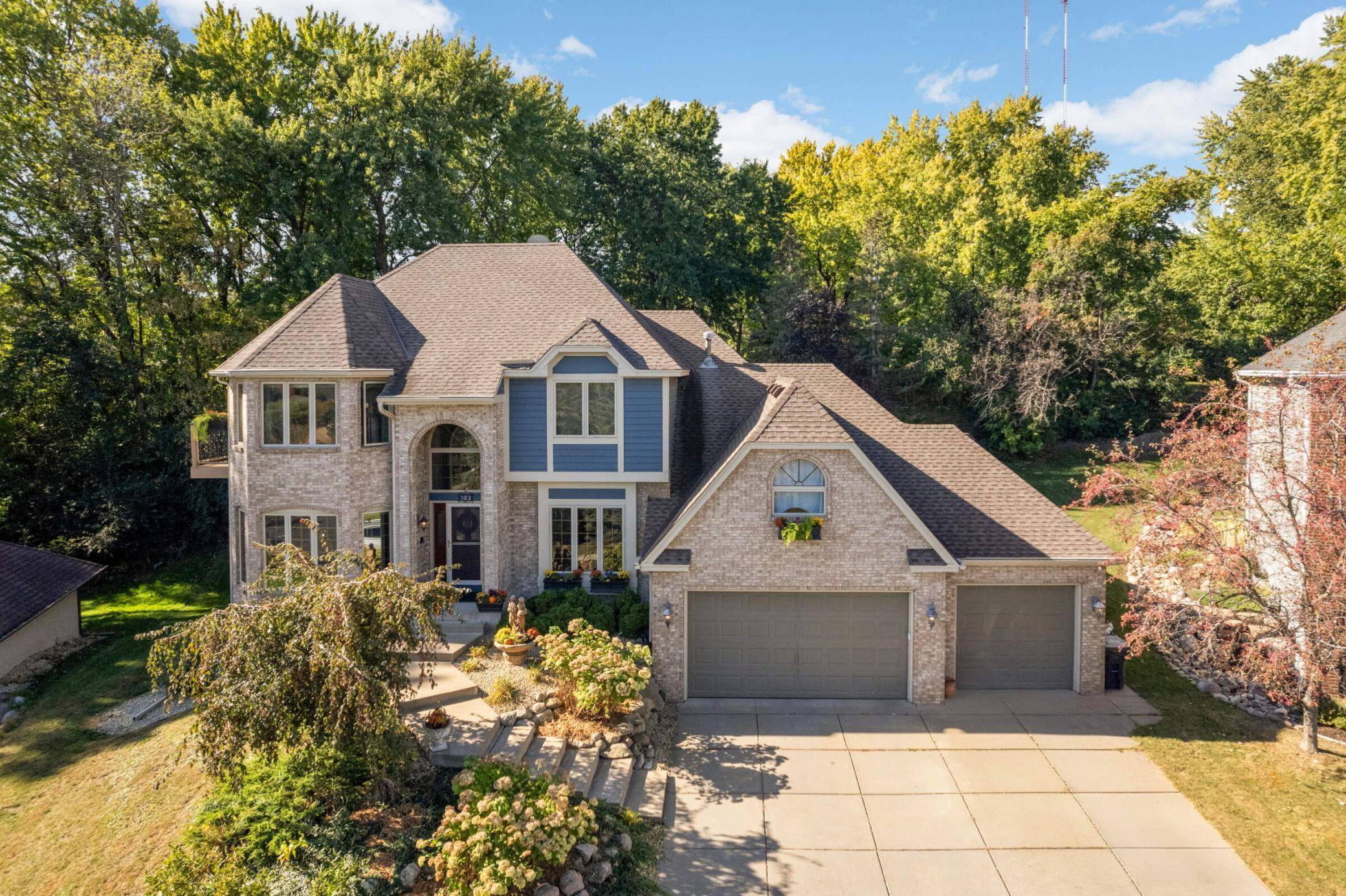 Saint Paul, MN 55126,656 Evans CT