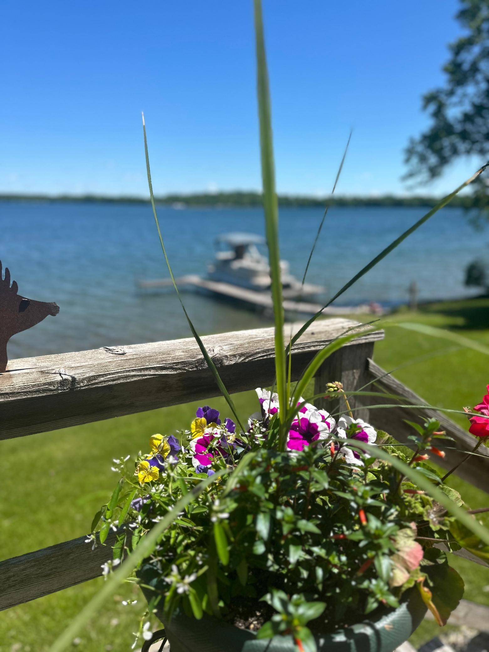 Battle Lake, MN 56515,19466 Peninsula TRL