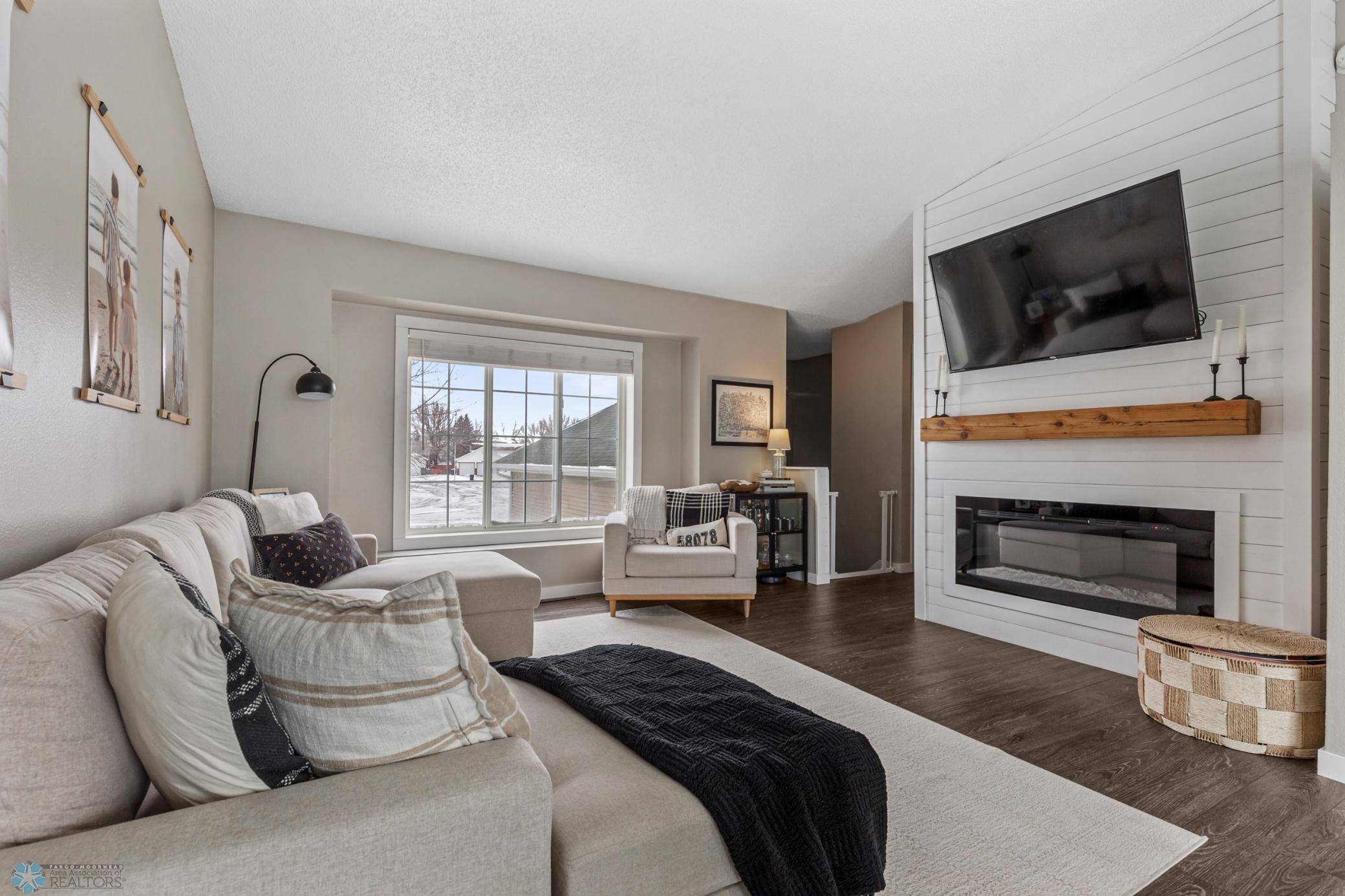 West Fargo, ND 58078,1445 Sheyenne Park CT