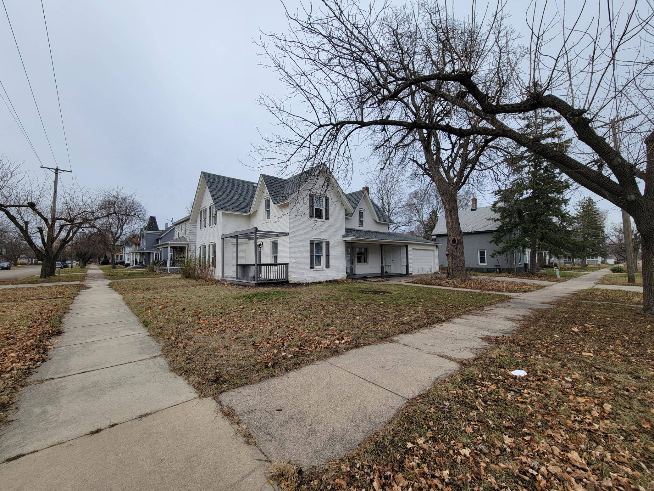 Faribault, MN 55021,504 1st ST NW