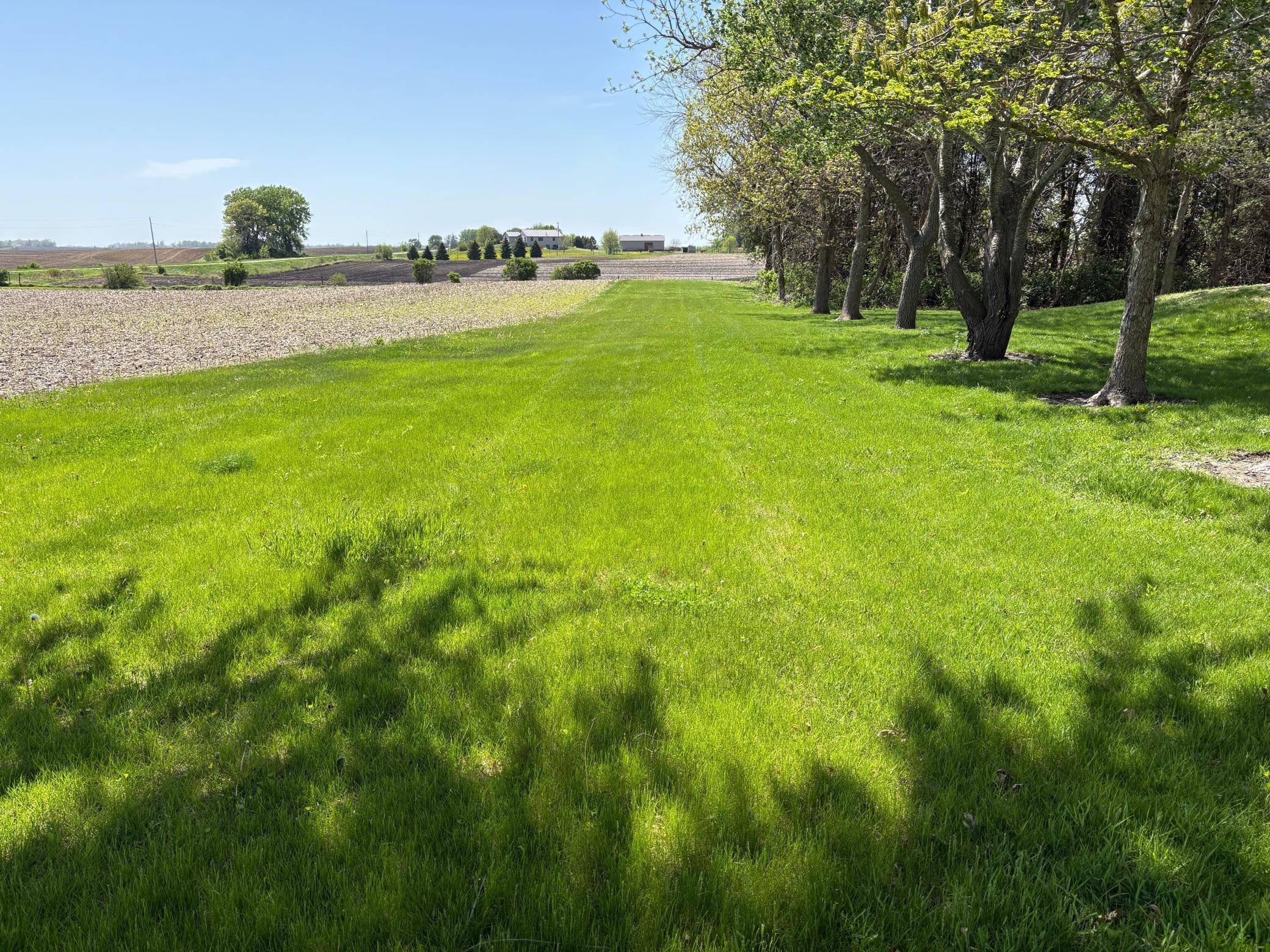 Owatonna, MN 55060,5114 46th ST
