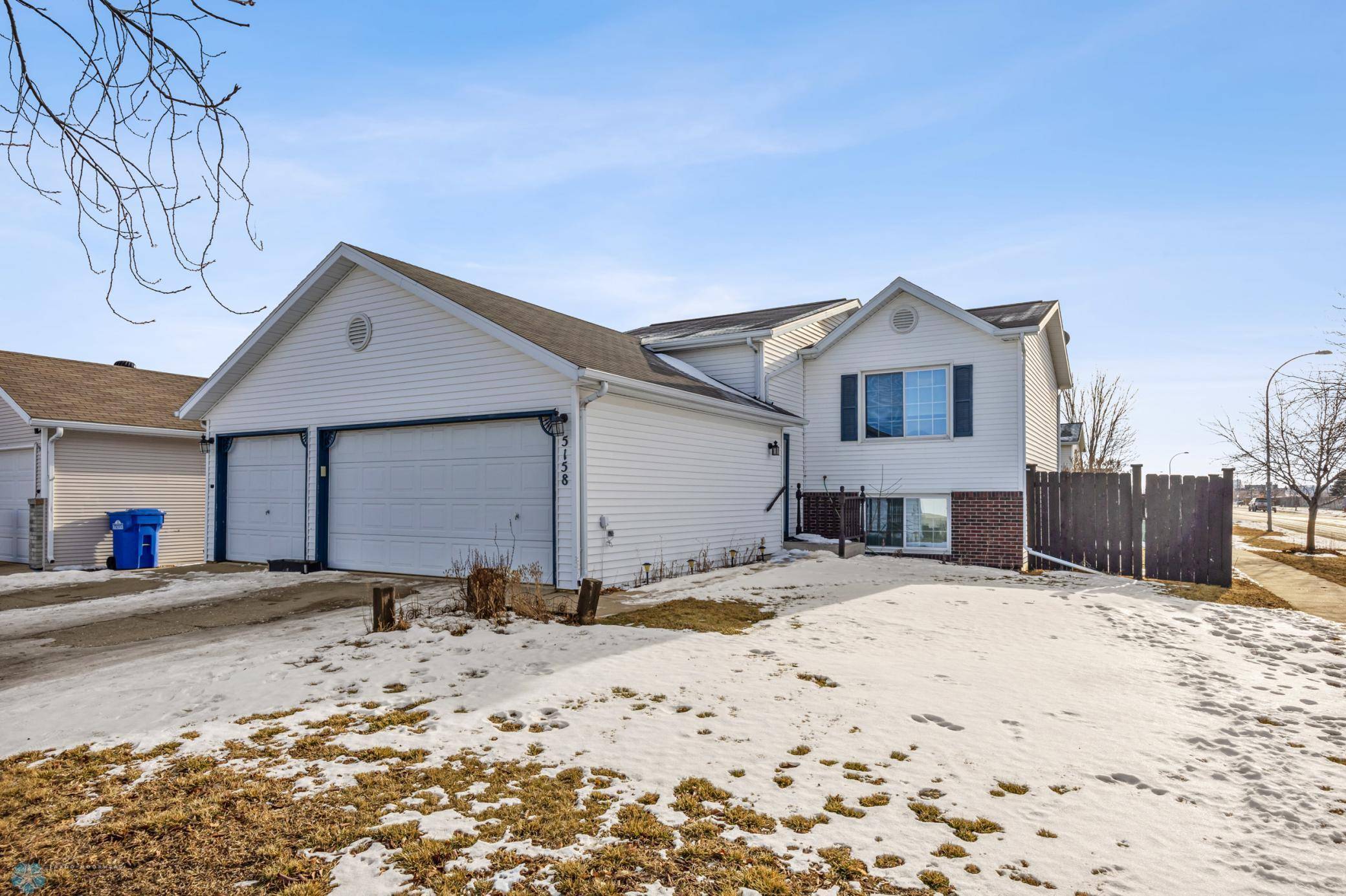 Fargo, ND 58103,5158 7th LN S