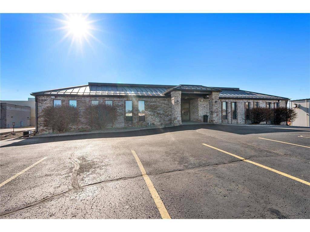 Hudson, WI 54016,1810 Crest View DR