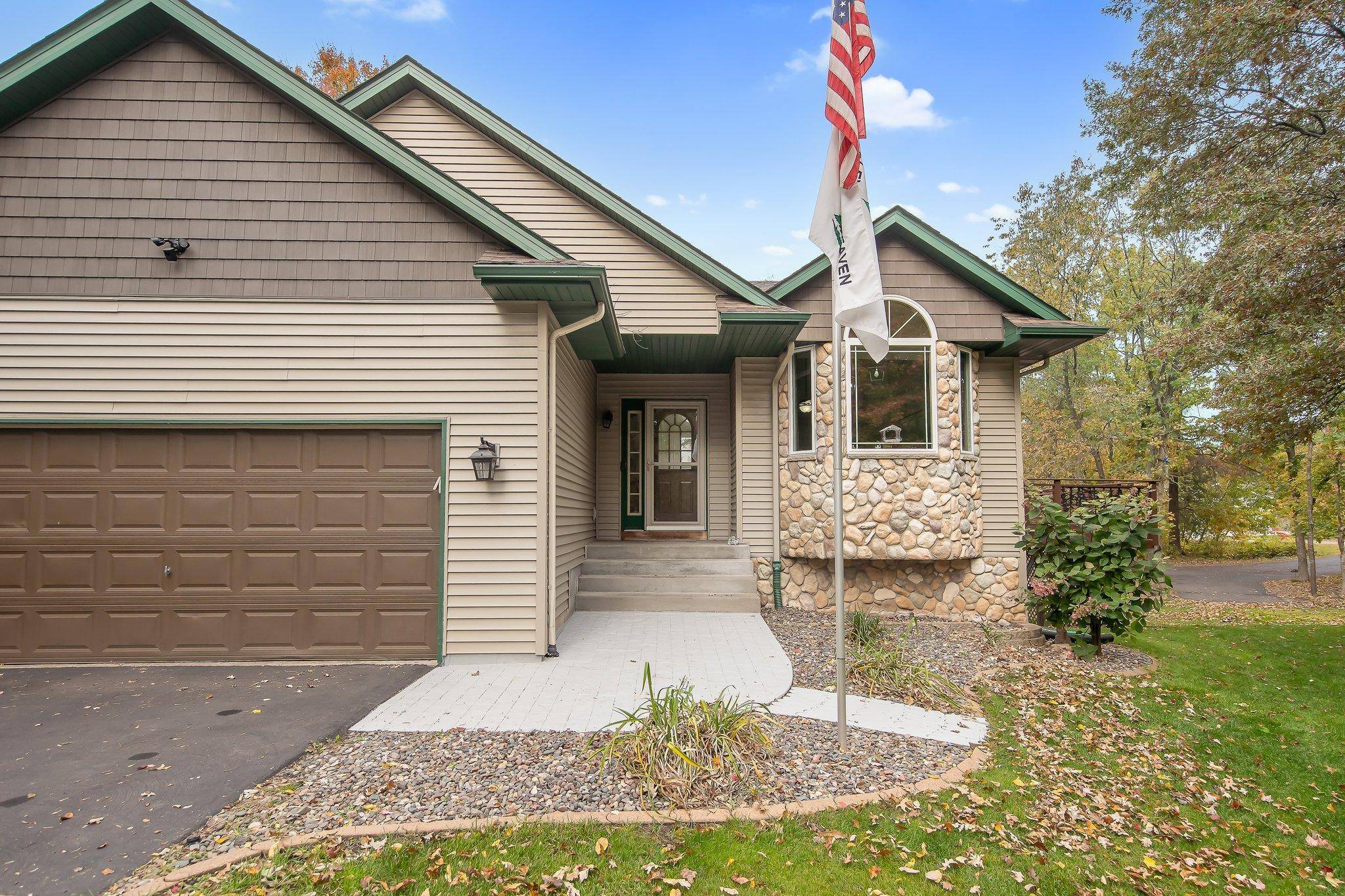 Isanti, MN 55040,27168 Bayshore DR