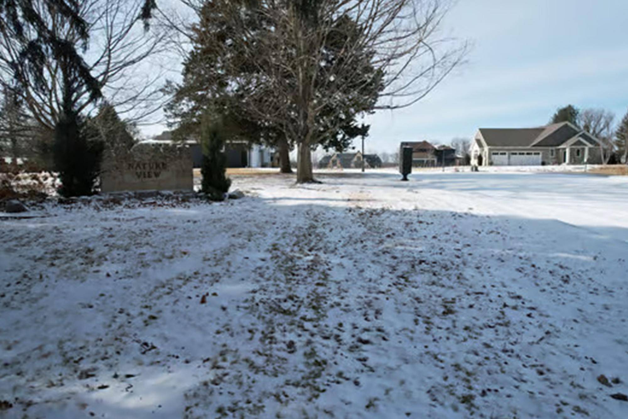 North Mankato, MN 56003,629 Marie LN