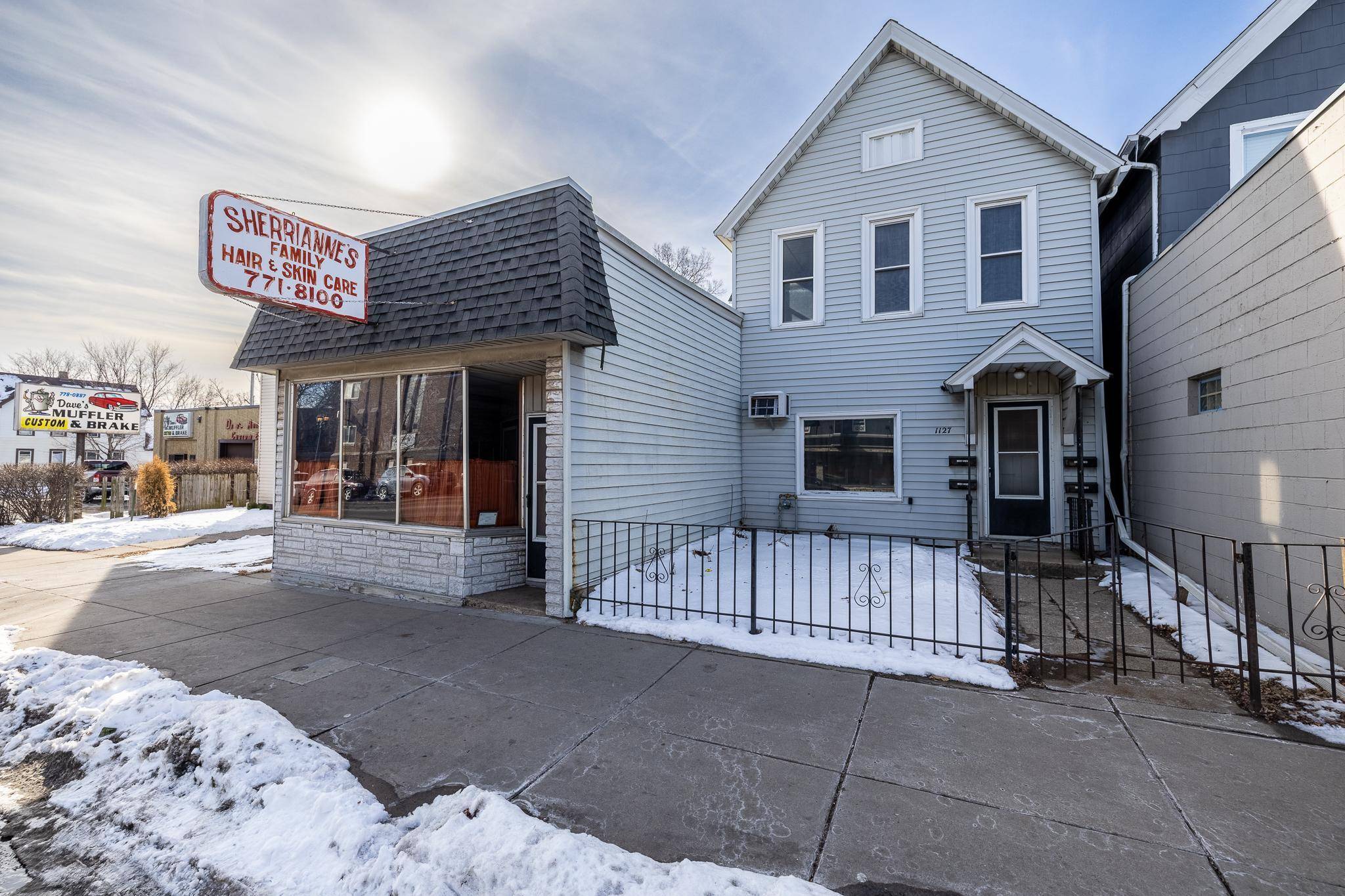 Saint Paul, MN 55130,1127 Payne Avenue