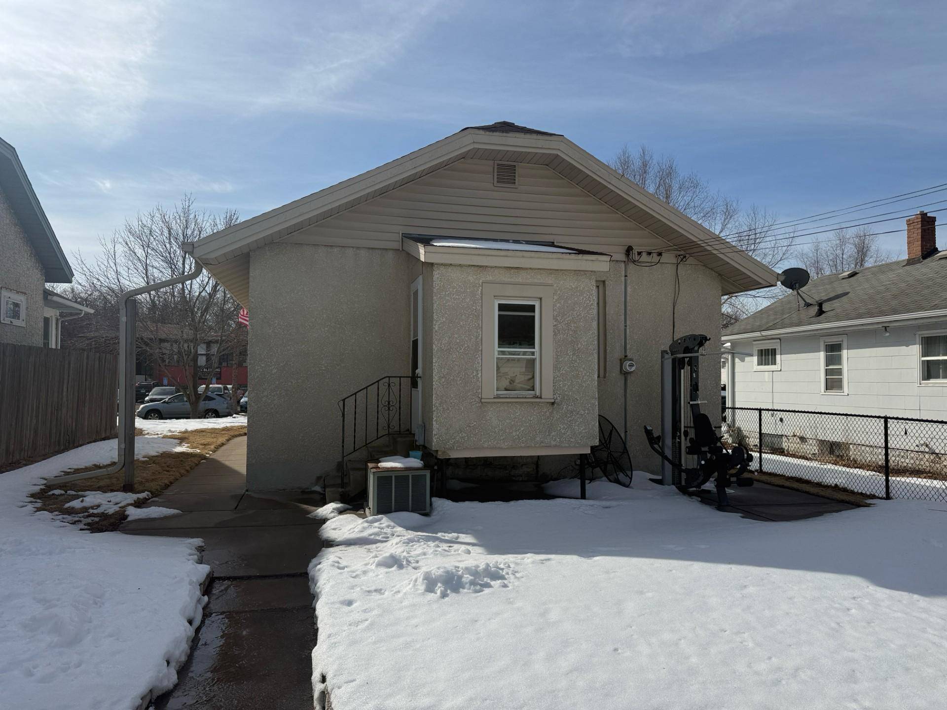Saint Paul, MN 55119,1829 Reaney AVE E