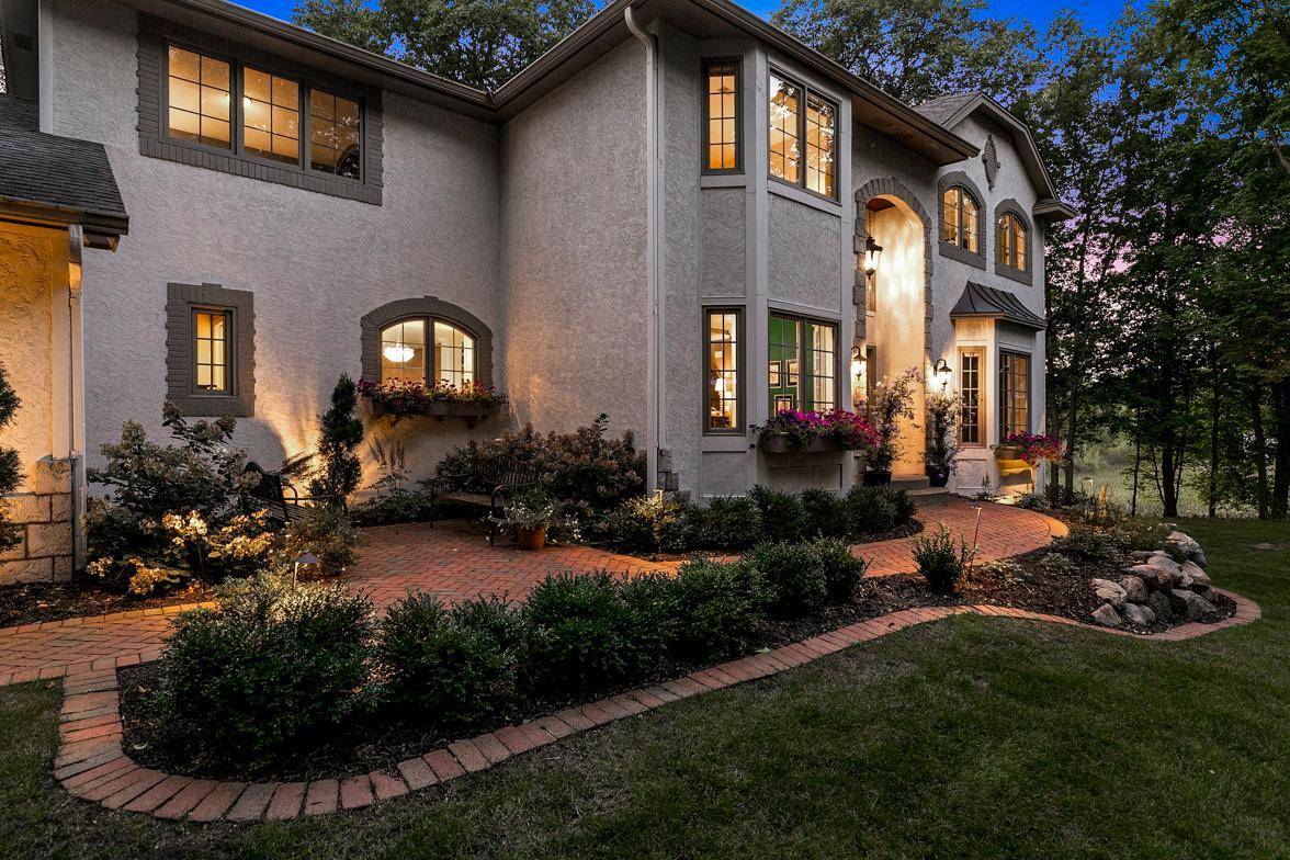 Wayzata, MN 55391,2314 Old Beach RD