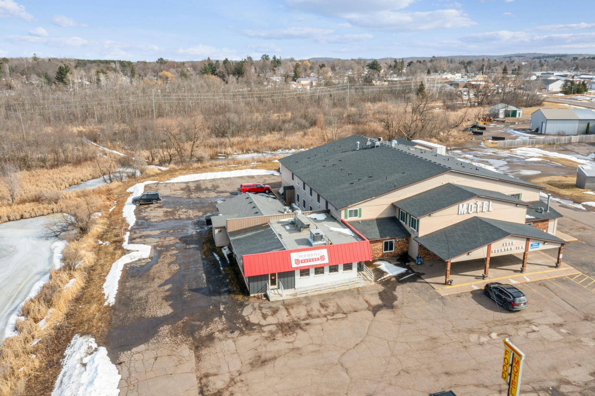 Luck, WI 54853,12 Robertson RD