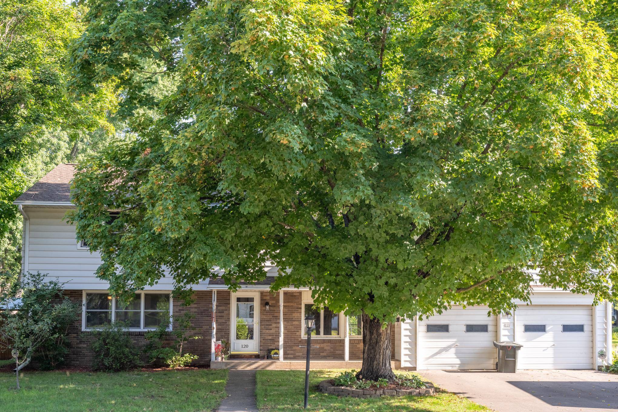 Amery, WI 54001,120 South ST W