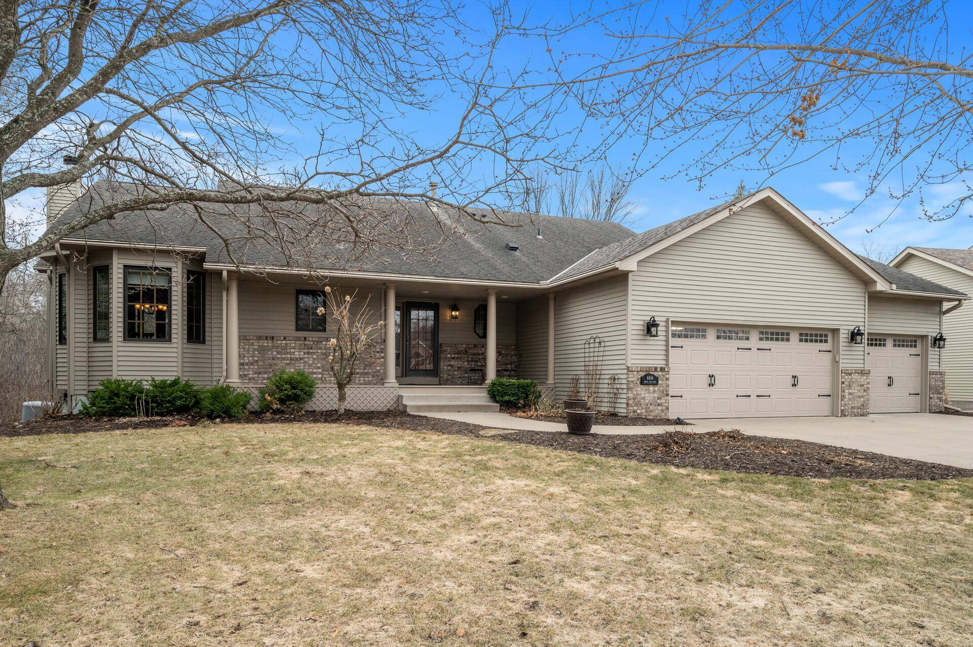 Lino Lakes, MN 55038,6516 White Oak RD