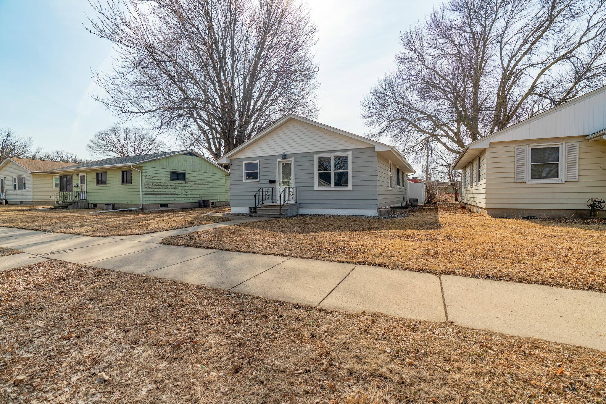 Sleepy Eye, MN 56085,509 Summit ST SE