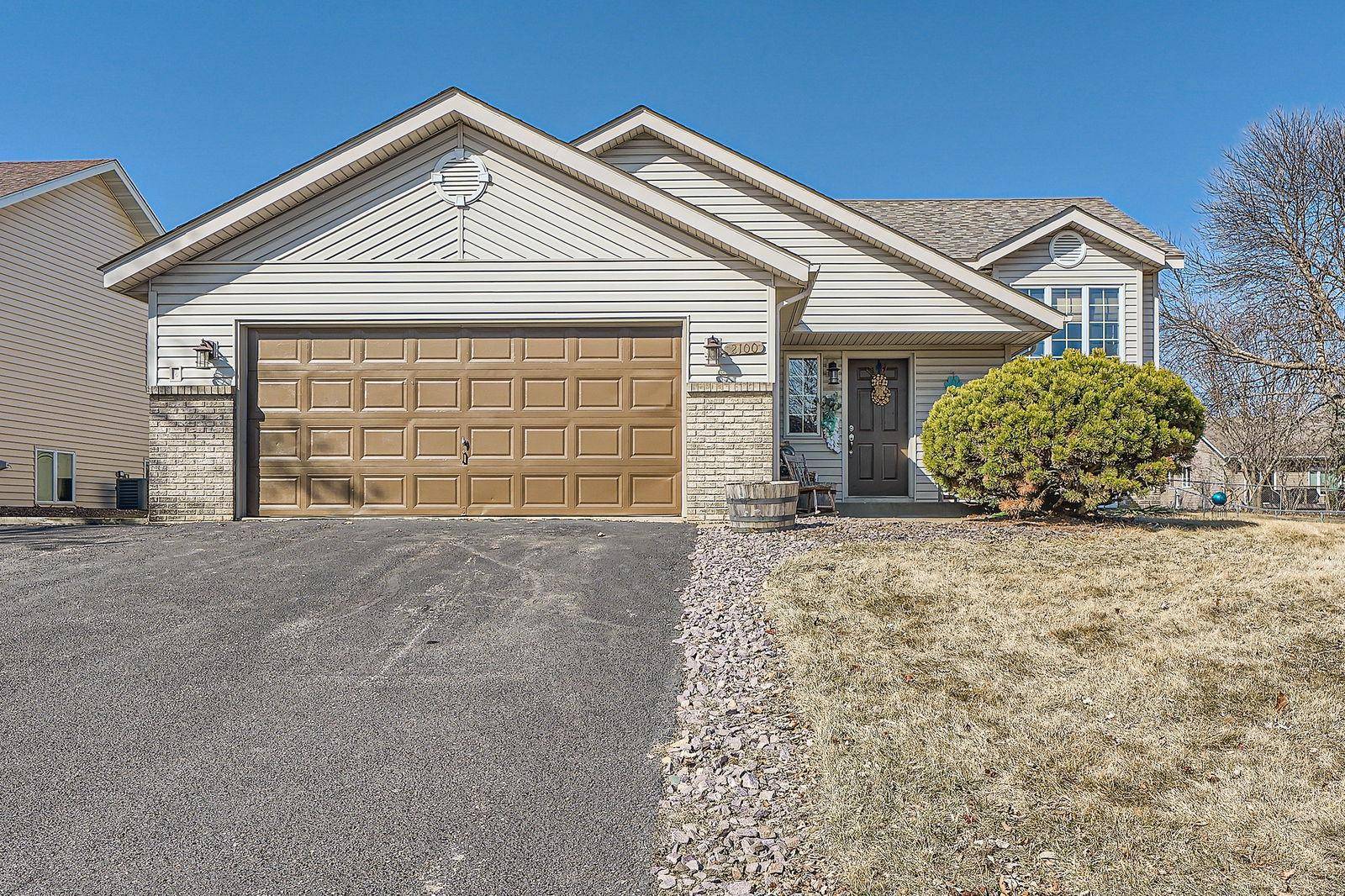 Hastings, MN 55033,2100 Highland DR