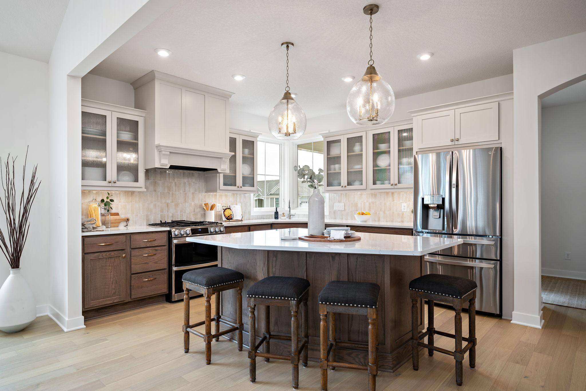 Woodbury, MN 55129,4855 Sunflower Bay