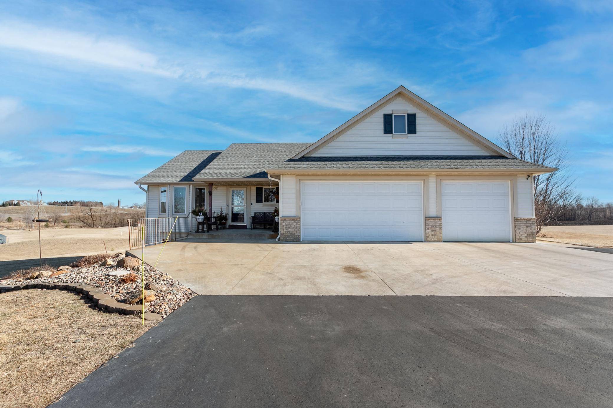 Elko New Market, MN 55020,26141 Jonquil AVE