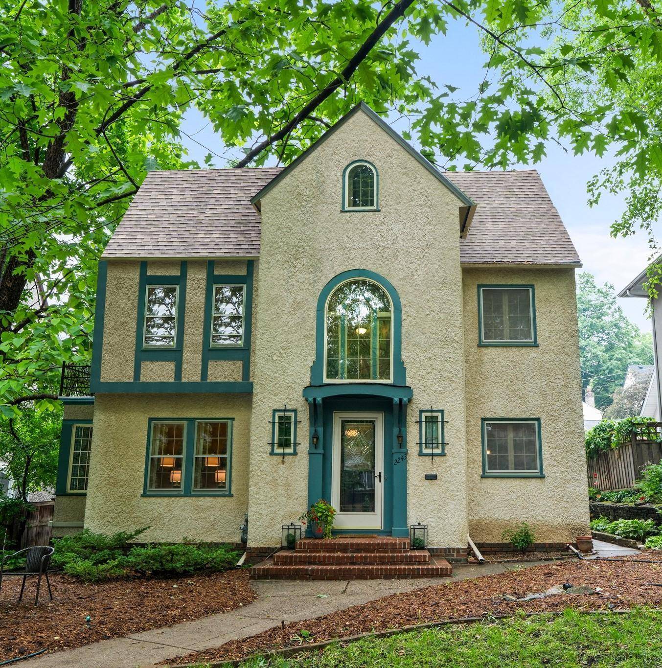 Saint Paul, MN 55105,2243 Sargent AVE